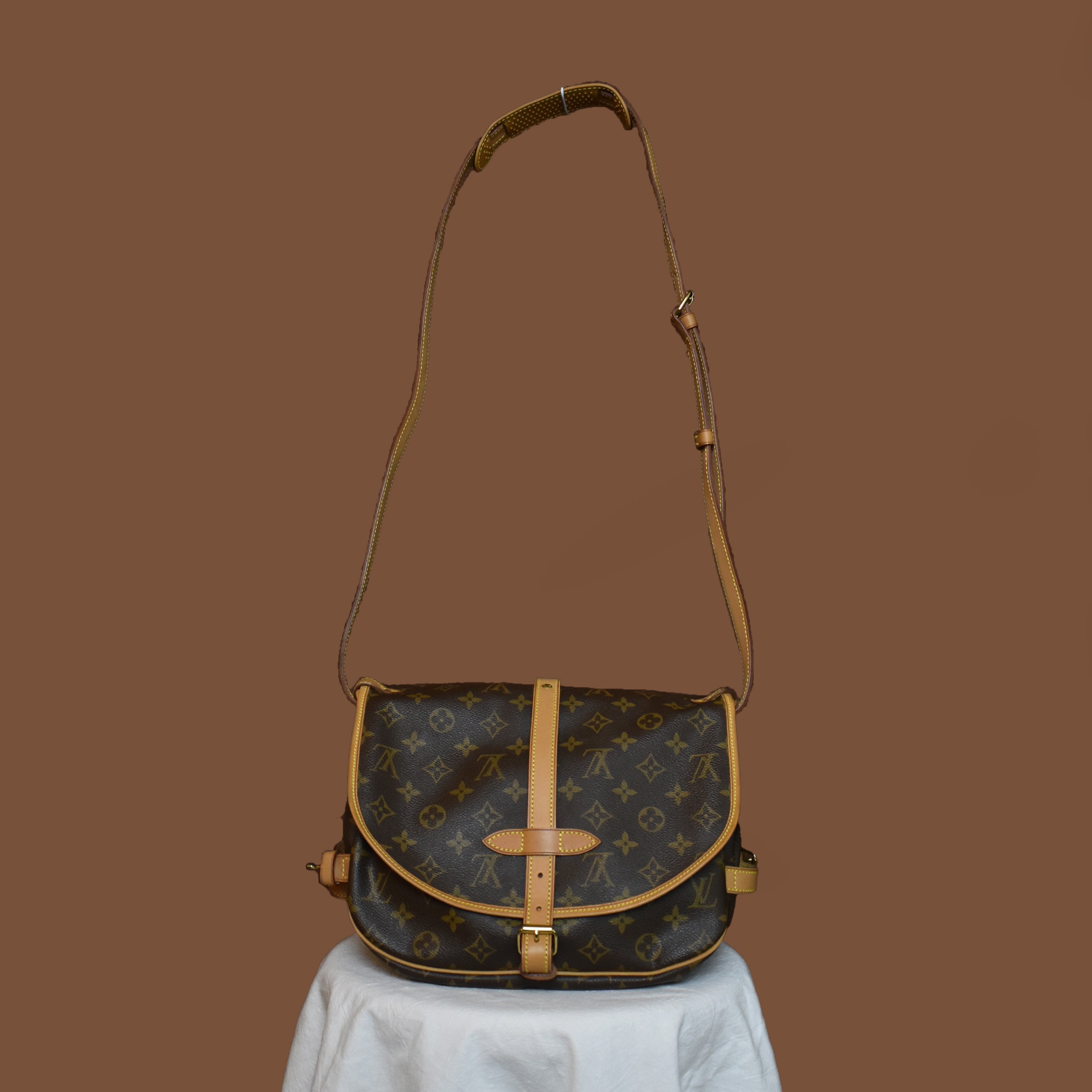 Louis Vuitton Summer 30 Messenger Shoulder Bag/ Louis Vuitton双子星– Zeey  Vintage