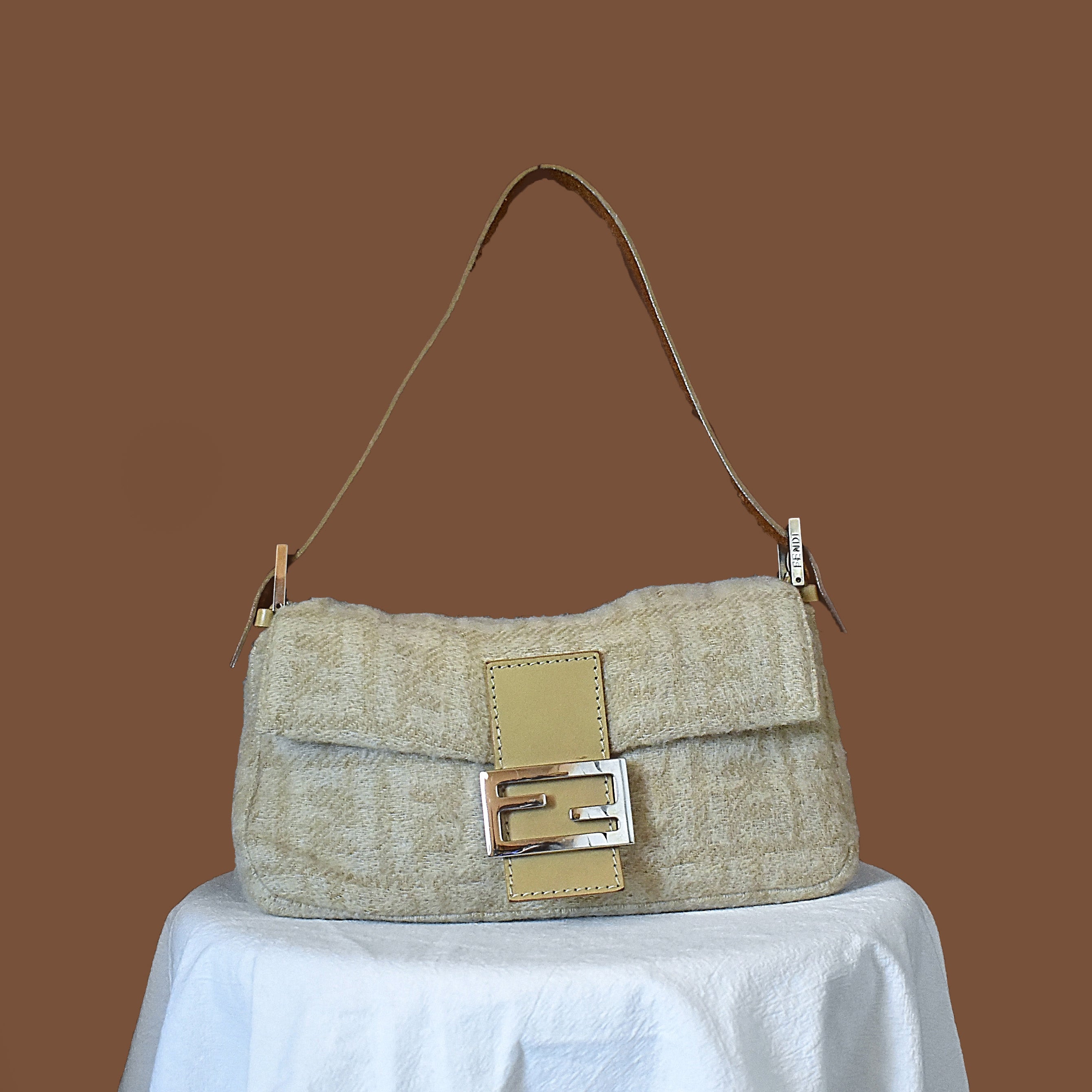 Fendi Zucca Pattern Mamma Baguette Handbag Beige Wool/ Fendi羊绒法