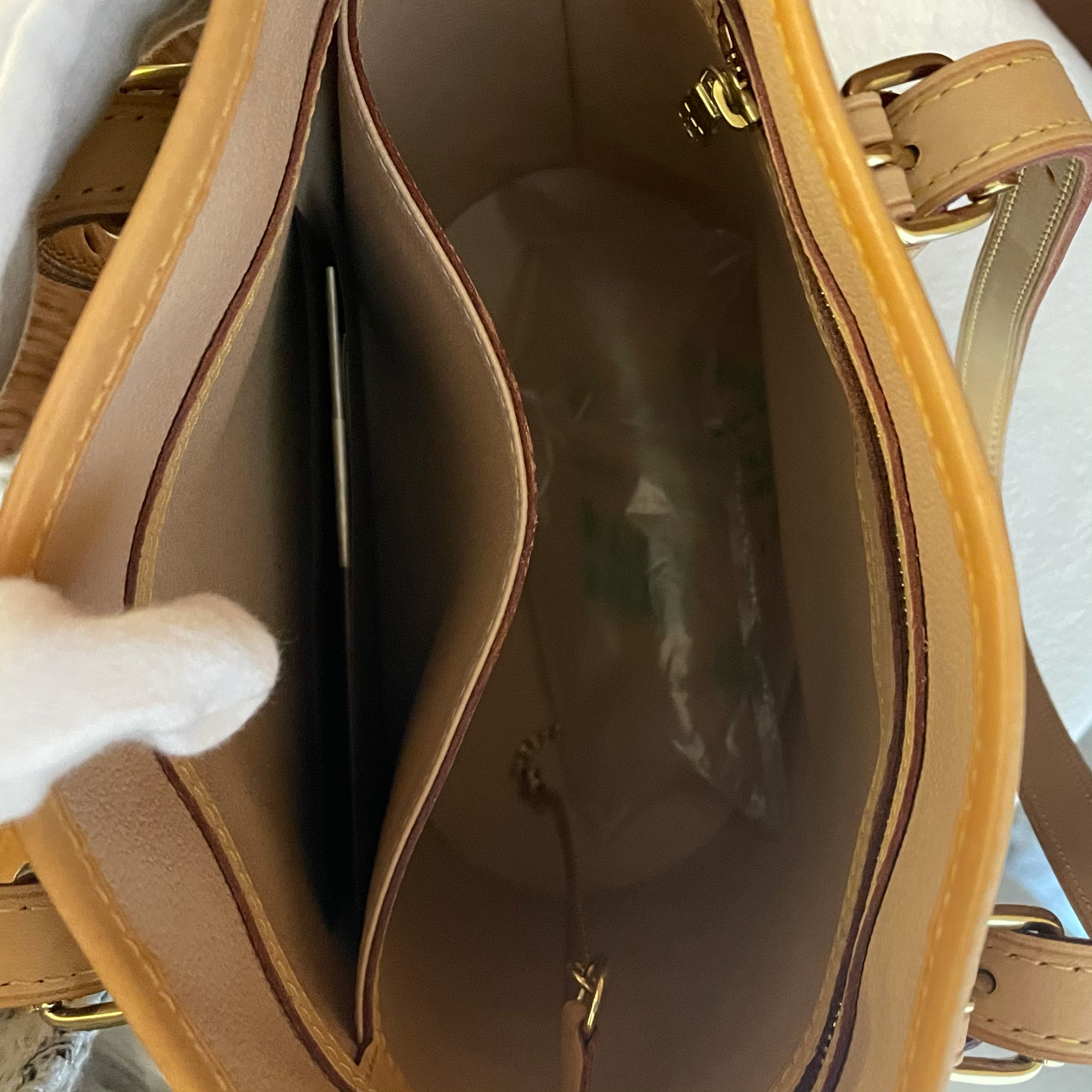 Louis Vuitton Bucket PM Shoulder Tote Bag M42238 / Louis Vuitton 