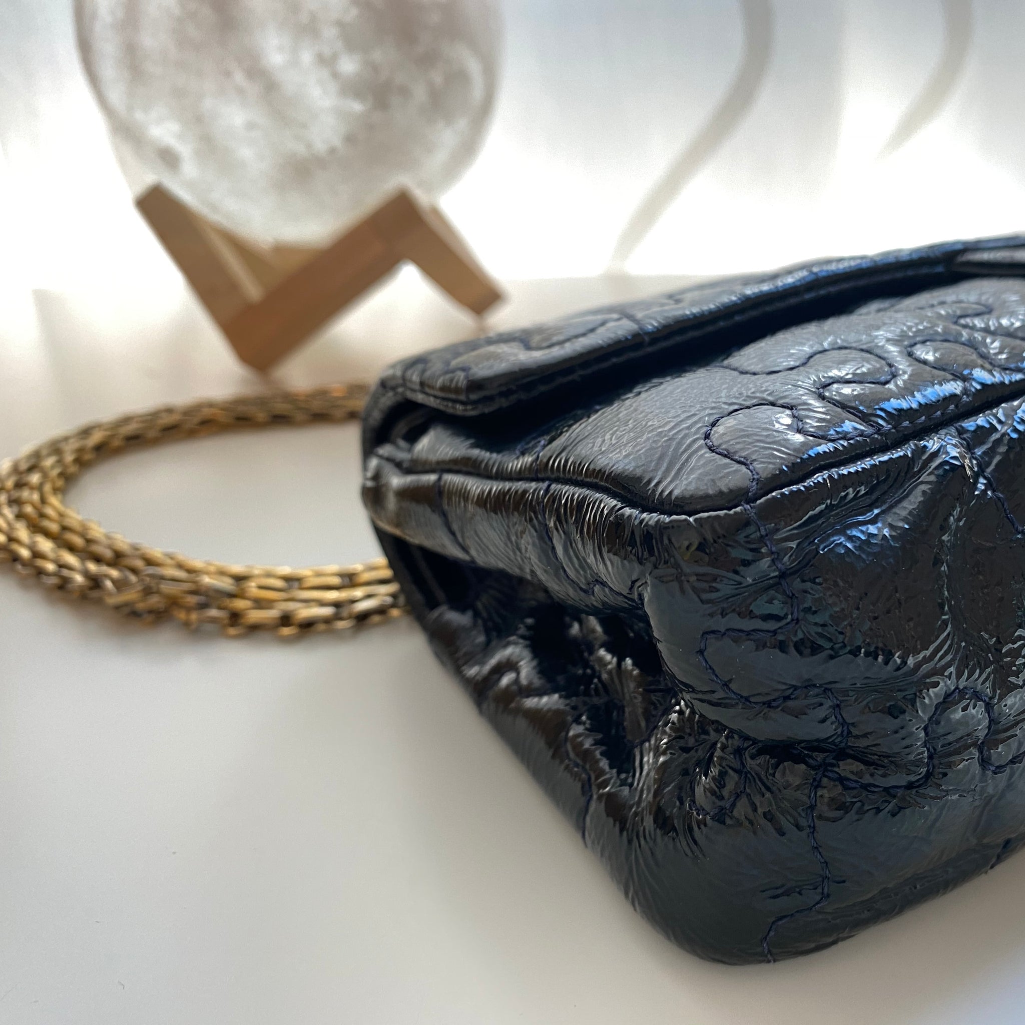 CHANEL Black Patent Leather Puzzle 2.55 Reissue Classic 255 CHANEL Black Patent Leather Puzzle 2.55 Reissue Classic 255